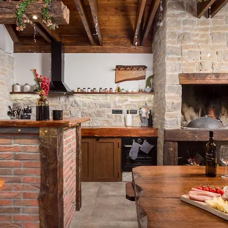 Casa Foresta By Guide